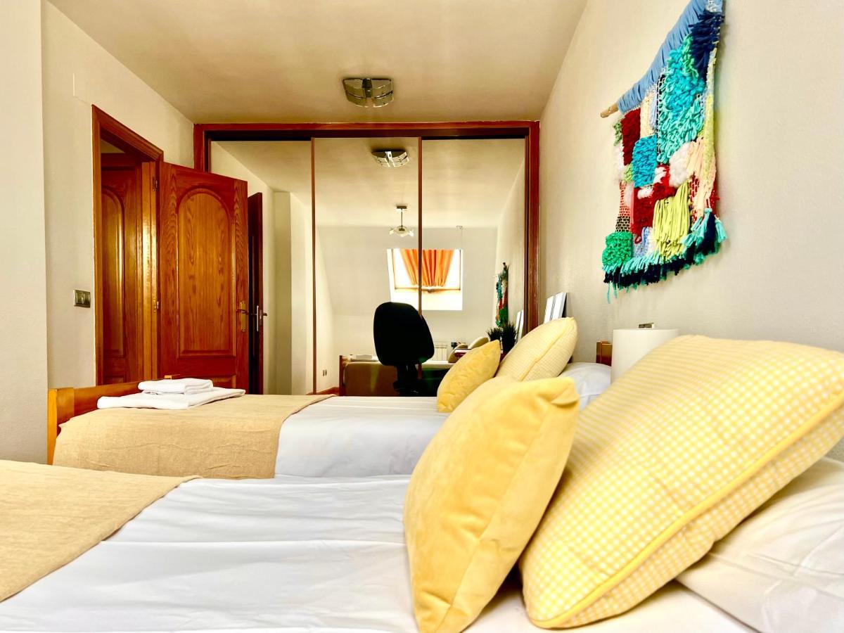 Housingleon - Conde Duplex Con Garaje Gratuito Apartamento Leão